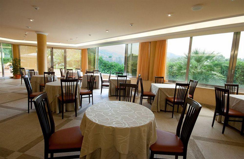 Hotel L'Isola Di Aurora Martirano Esterno foto